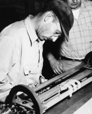 Bir Denizaltı Arama Cihazı Levha Tektoniği Teorisini Doğrulamaya Yardım Etti