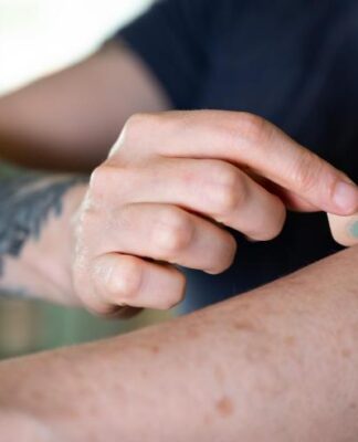 Araştırmacılar kendi kendine uygulanabilen ağrısız dövmeler geliştirdi